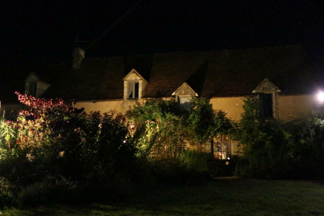 Bed and Breakfast Le Bourgis La Chapelle-Montligeon Exterior foto